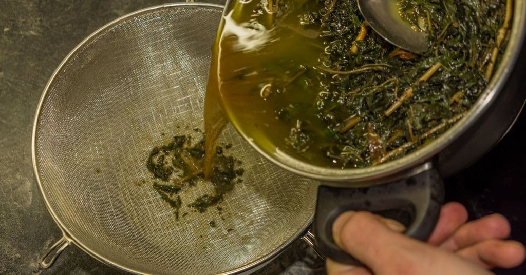 Cannabis Butter abseihen